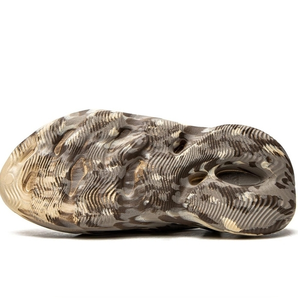 adidas Mens Yeezy Foam Runner MX GX8774 Cream Size 10 - Picture 2 of 9